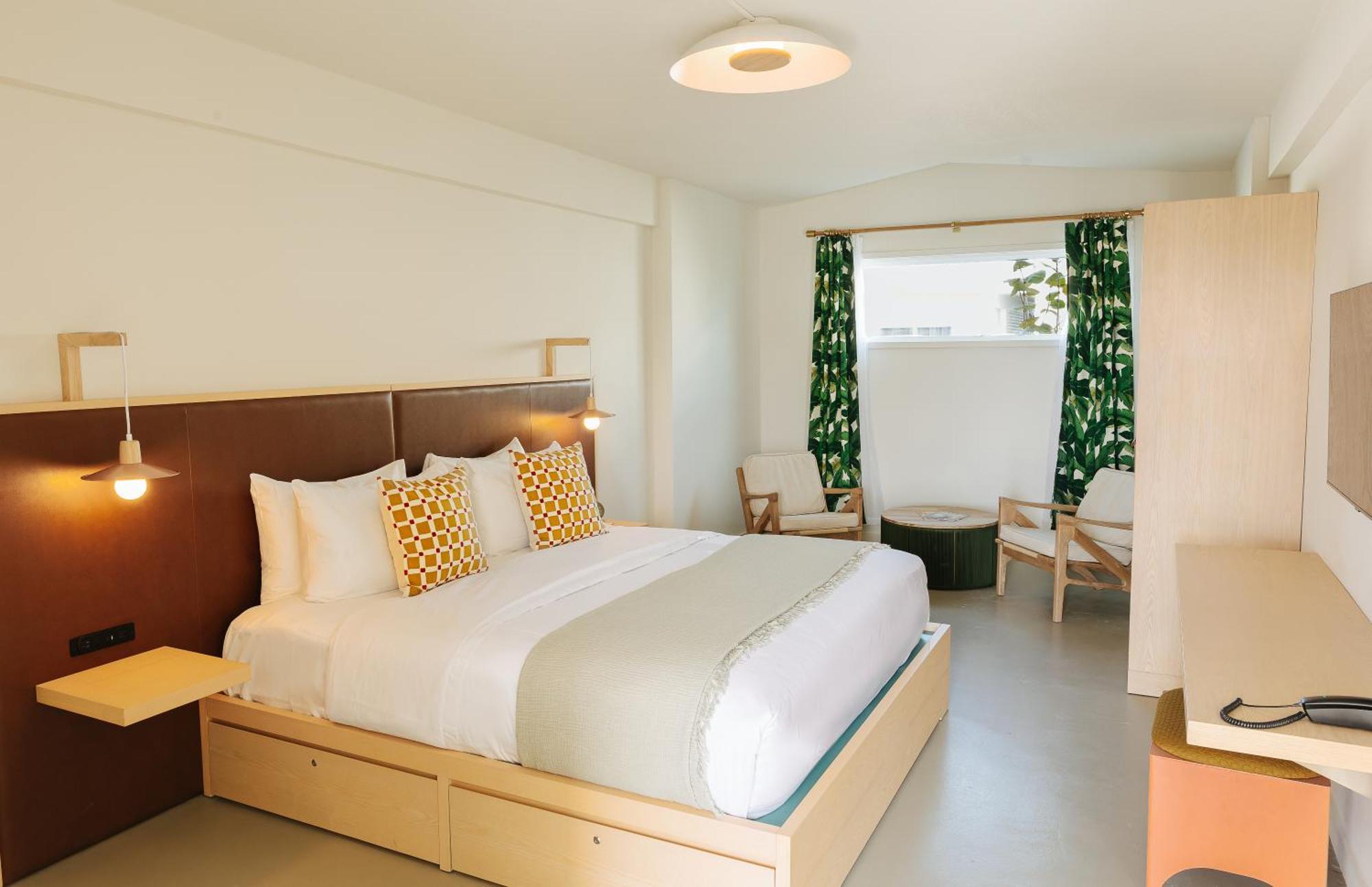 Hotel Lucine Galveston Bagian luar foto