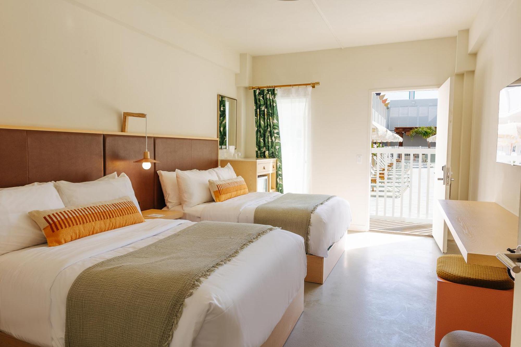 Hotel Lucine Galveston Bagian luar foto