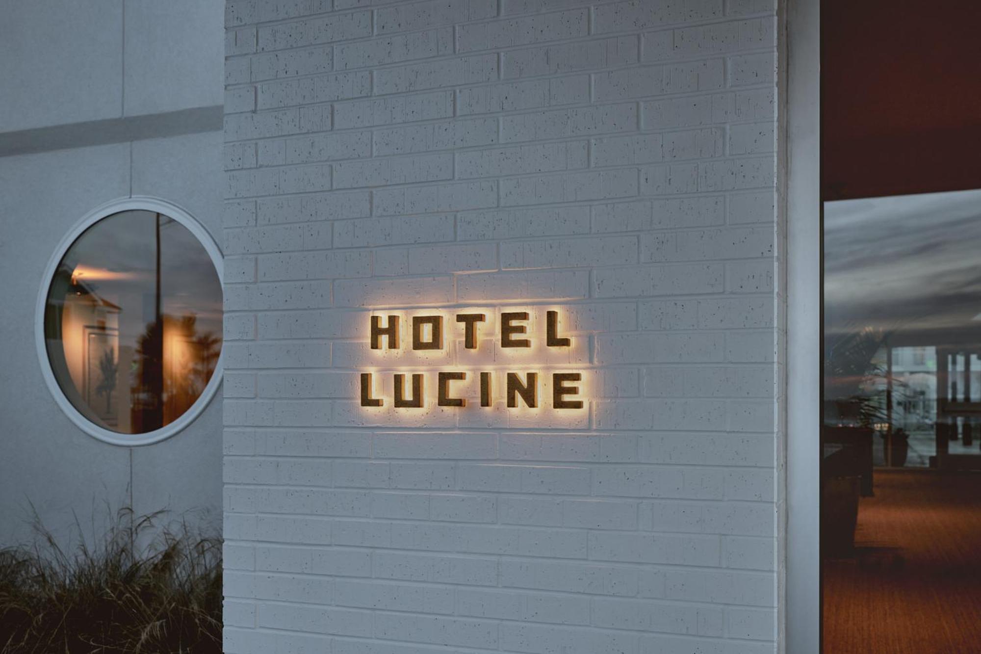 Hotel Lucine Galveston Bagian luar foto